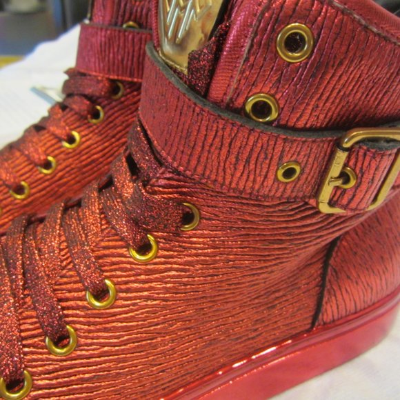 SULLIVAN 24 BY JUMP, NY, COLLECTIBLE RED & GOLD BASKETBALL SNEAKERS - Picture 12 of 16